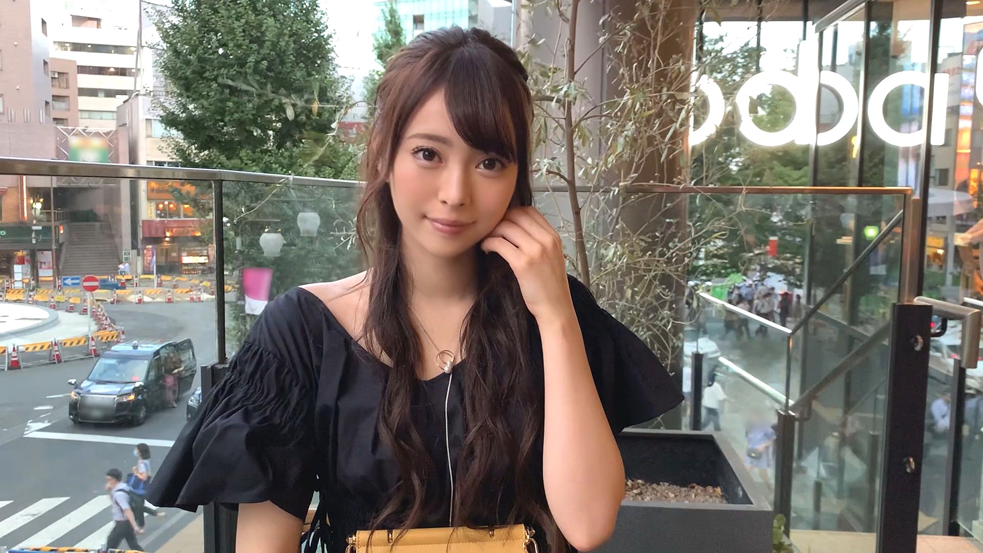 【看護師＝SE○好き！？】カラダがエロい！満面の笑みでチ○コにぎにぎ　なみ(23)　 T158 B82(C) W59 H80